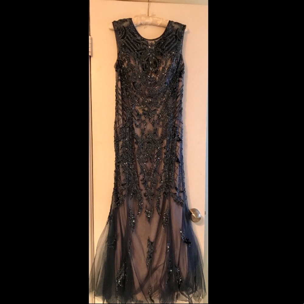 Ivonne D. Navy Blue Evening Gown